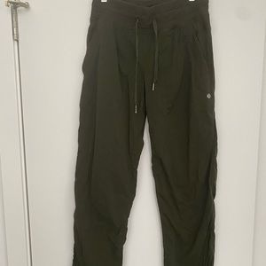 Lululemon Dance Studio Pant - Size 6